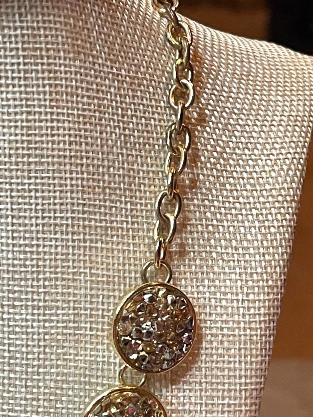 Vintage Y2K Gold Tone Crystal Encrusted Oval Bib Statement Necklace